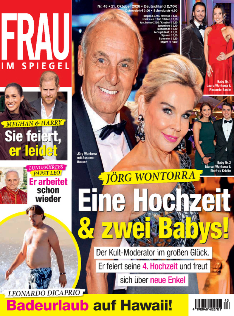 FRAU IM SPIEGEL