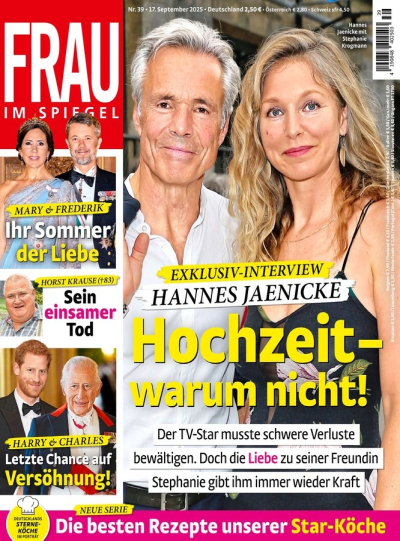 FRAU IM SPIEGEL